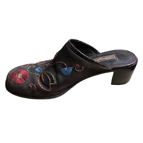 Brighton Women's Dark Brown Fiona Embroidered Bohemian Clog Mules - Picture 4 of 7